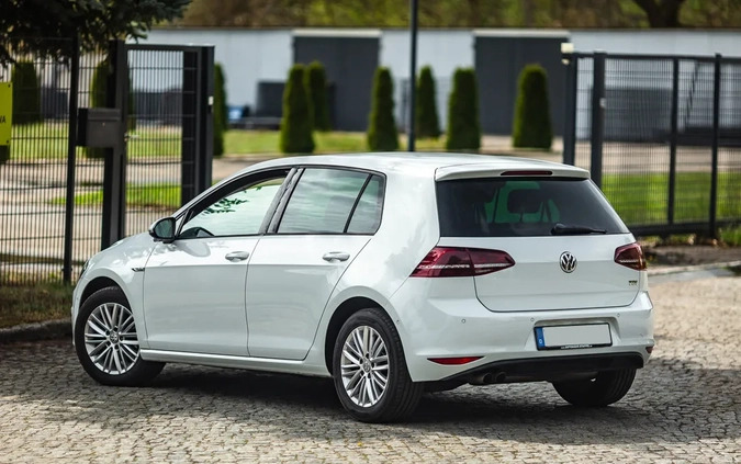 Volkswagen Golf cena 35900 przebieg: 181000, rok produkcji 2015 z Dzierżoniów małe 596